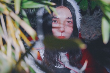 001