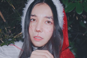 001
