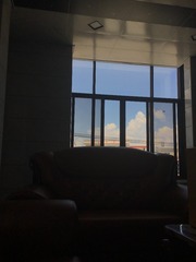 E71AC206-CA85-4F6F-9285-52A16BBDF95D/L0/001