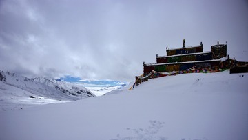 574746