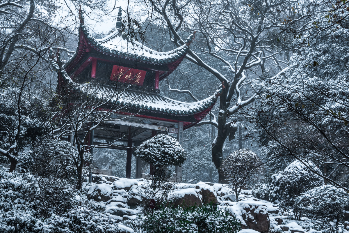 春秋案内人 - 图虫