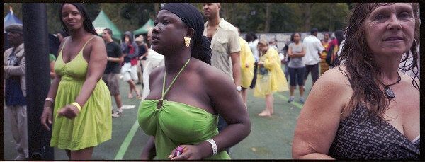 Untitled-8<br />
central park summer stage, xpan