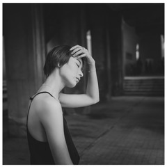 L1607242