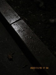 979108