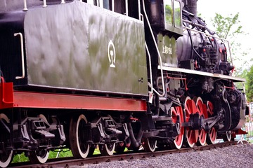 1647509