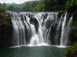 https://cdn6-banquan.ituchong.com/weili/l/200702138183319583.jpg