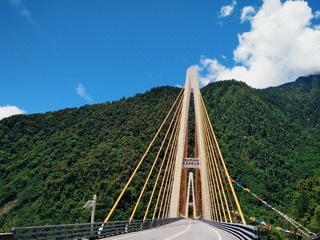 214822