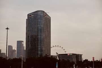 0E042751-B3CE-4228-B176-738F934CBB1A/L0/001