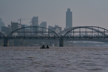 1000181282