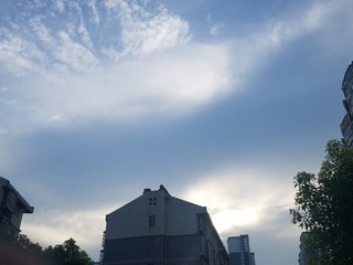 173758