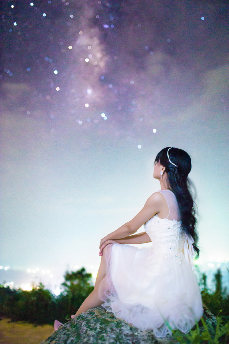 星空下的恋人