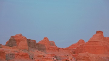 001