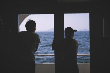 001