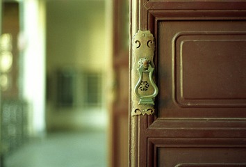 LEICA120810a-001.jpg