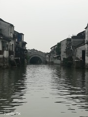 541801