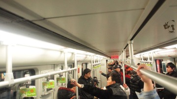 地铁2011-12-17①.jpg