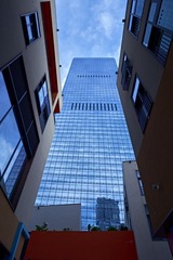 1201076