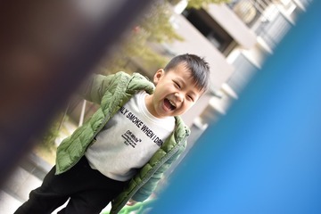 001