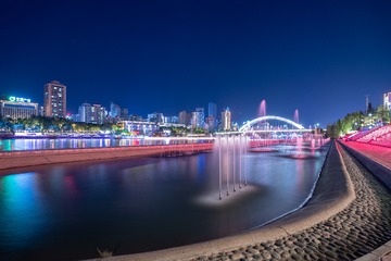 600BAAB4-98E5-4C3D-9ED1-A6F589C70865
