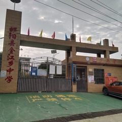 611439