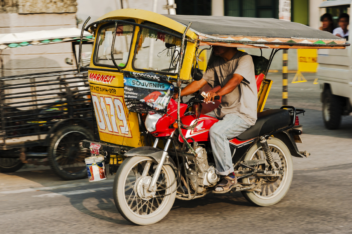 菲律宾街头的突突车