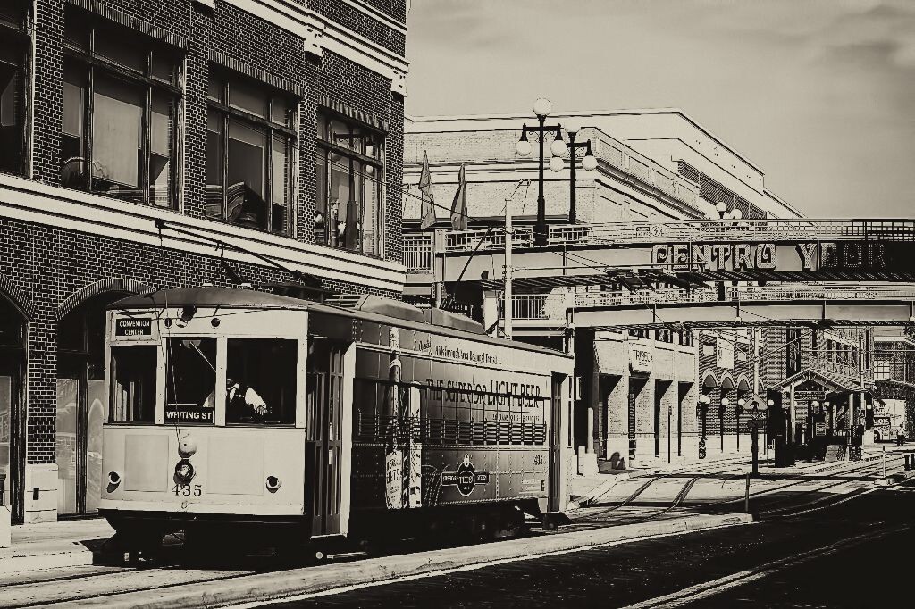 Ybor City<br />
复古一下下