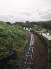 58649
