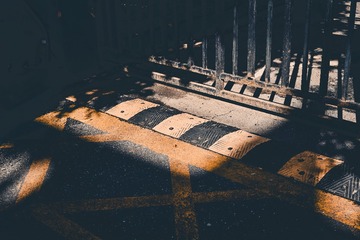 5B0AF25E-1CA7-430F-91E3-F45B217584FA/L0/001