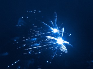 446137