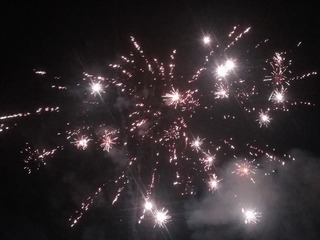 1627018