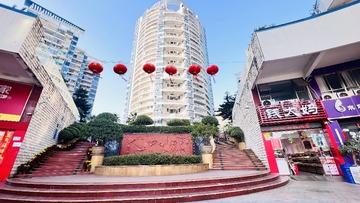 2CF8D237-C45C-4860-BA54-AD78AC137B16/L0/001