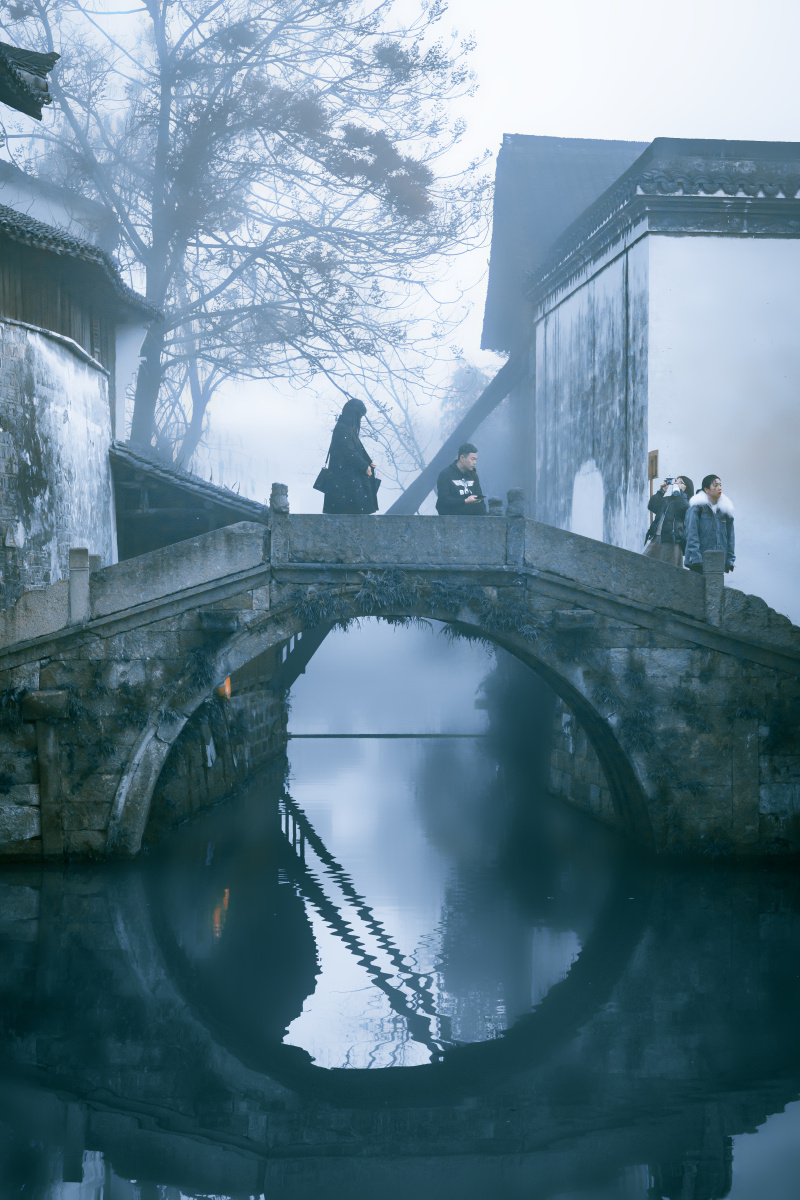 烟雨蒙蒙醉江南乌镇晨雾