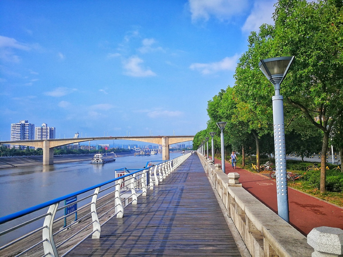 湖北宜昌葛洲坝