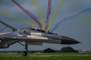 AC5AABB0-CEA0-42BE-A8CB-5DA4961DA405/L0/001