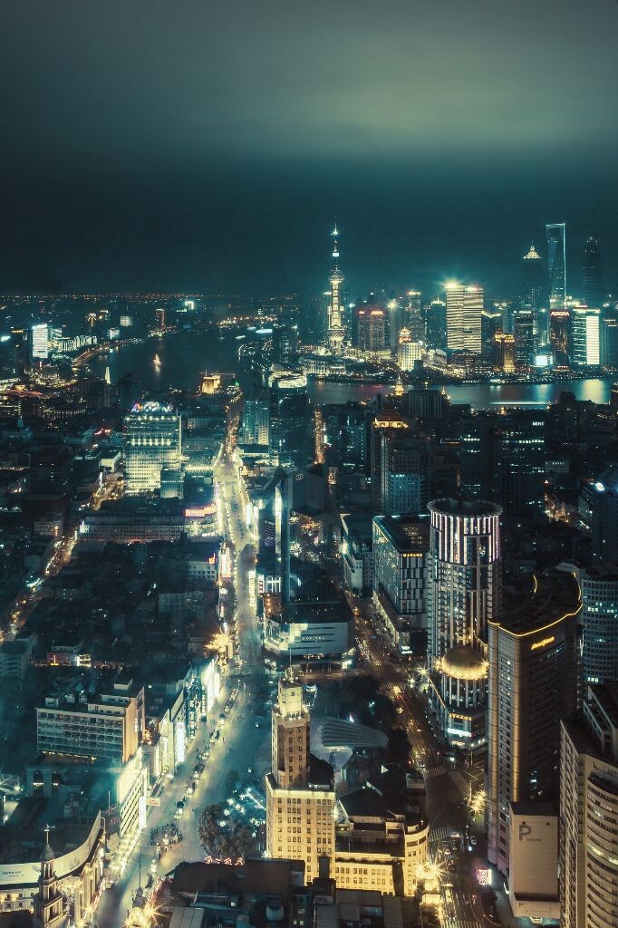 夜上海<br />
