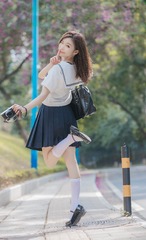 F6B26B6E-6A4B-4602-A5B1-ECDBEDA68960/L0/001