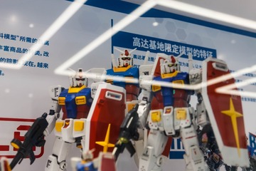 159624