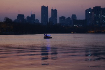 41F59F8E-F134-4712-AC8E-996773AAF03E/L0/001