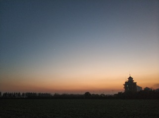 2762525
