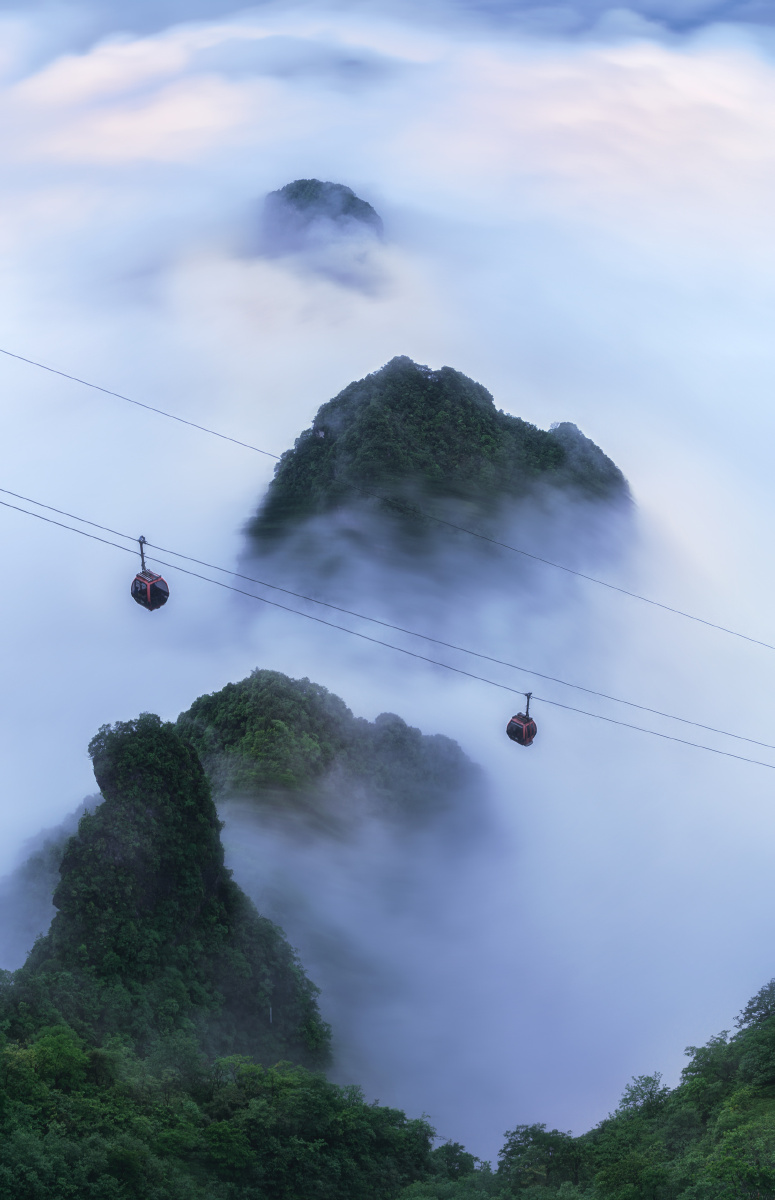 飞越云颠云海索道天门山张家界