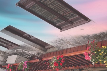 136922