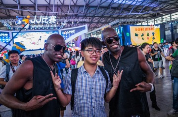 Yo black bros-w