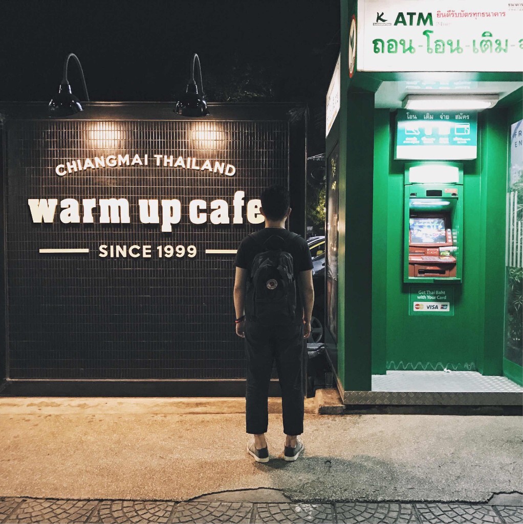 自拍。<br />
<br />
Photo by Yang
