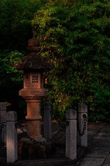 001