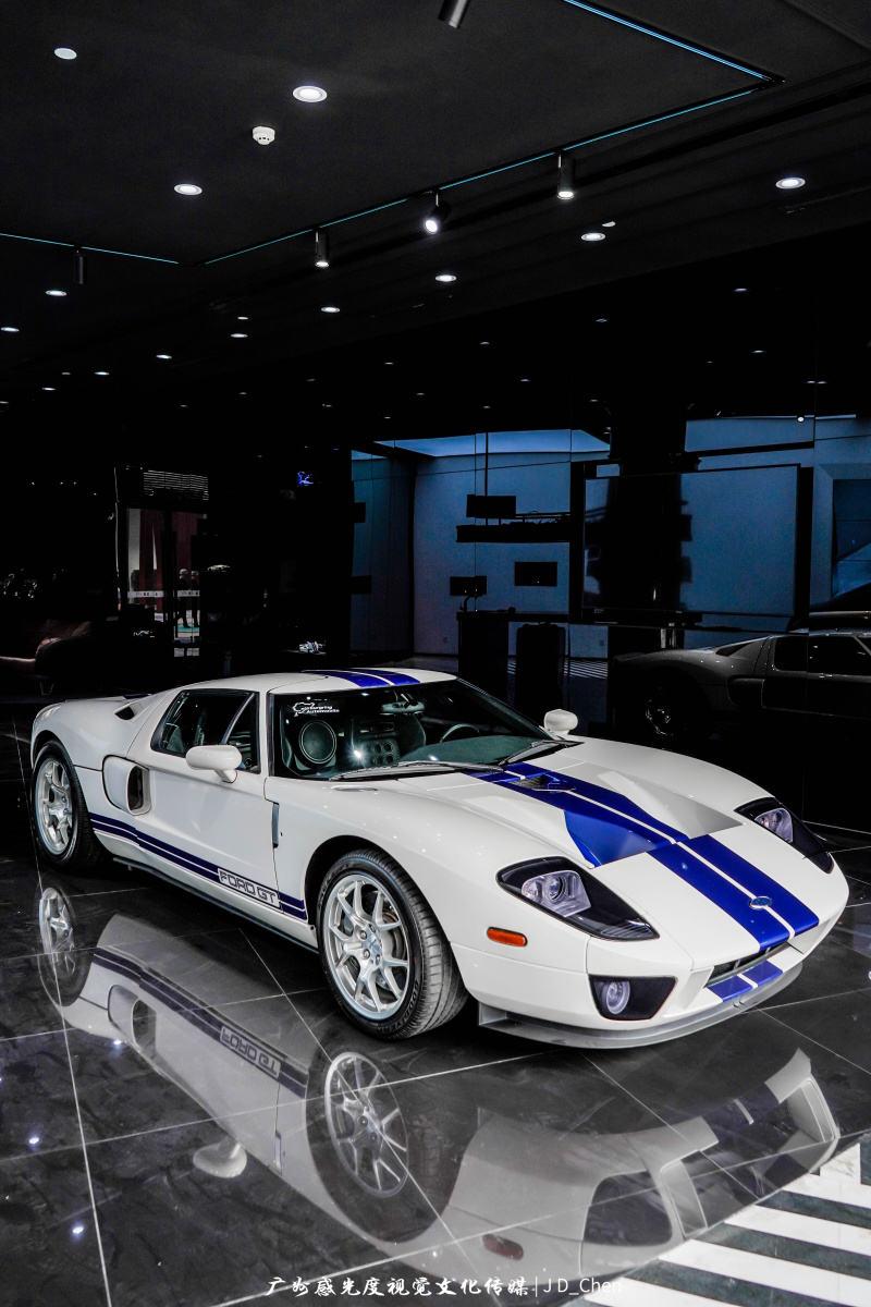 致敬美系经典超跑福特gt40