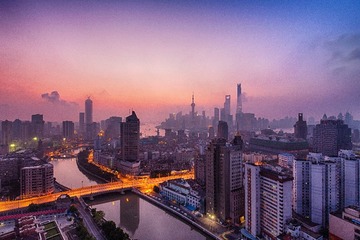 河滨豪园--东方既白