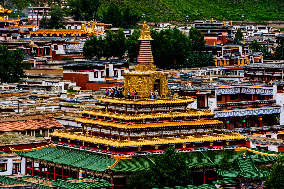 拉卜楞寺 - 老军医 - 图虫