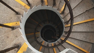 2105536