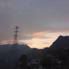 587636