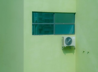 1000033105